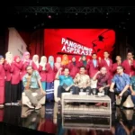 Mahasiswa UMSurabaya Ikuti Shooting Panggung Aspirasi JTV Bahas Air PDAM