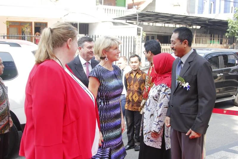 Datangi Smamda, Menlu Julie Bishop Puji Tari Rantak dan Orkestra yang Menyambutnya