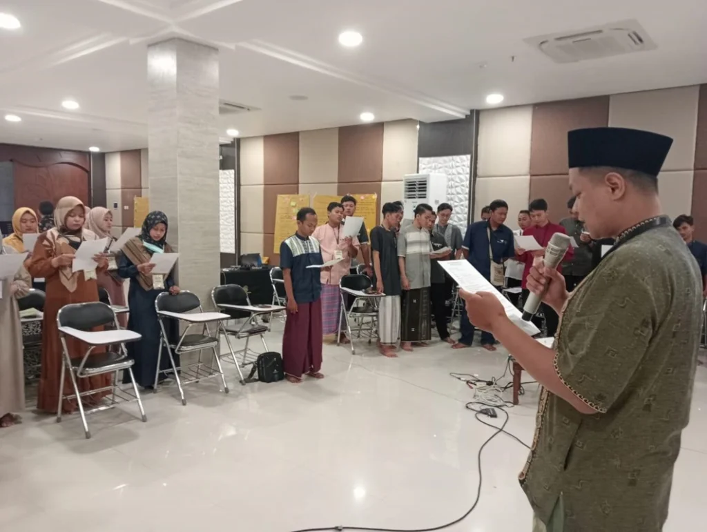 7 Ikrar Komitmen Bermuhammadiyah Peserta BA Karyawan RSML