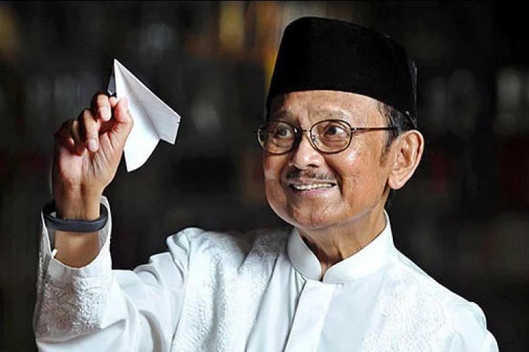 BJ Habibie Meninggal Dunia, Ini Pernyataan Presiden Jokowi