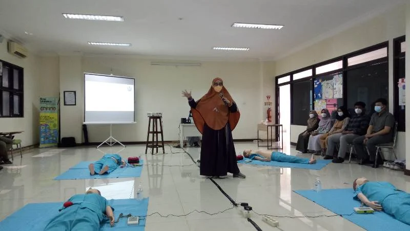 Pengurus Panti Belajar Basic Life Support