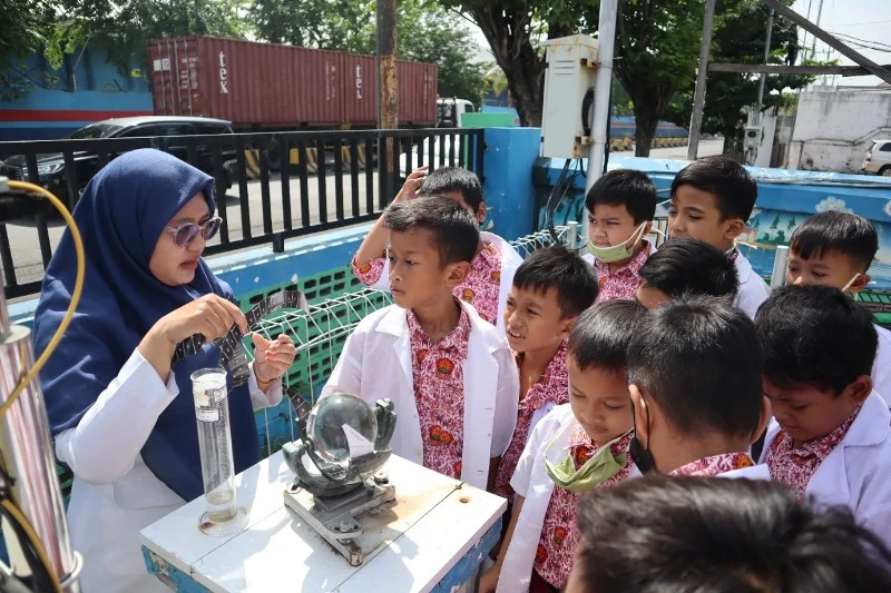Pelajari Cuaca, Ilmuwan Cilik Sekolah Inovatif Kunjungi BMKG