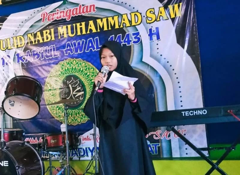 Maulid di SD Musaba, Ada Tahfidh, Puisi, dan Bercerita