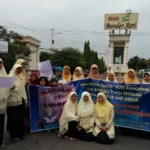 Bagi-Bagi Takjil hingga Kuis Rangking 1: Kiprah Nasyiah Gresik di Hari ke-6 Ramadhan