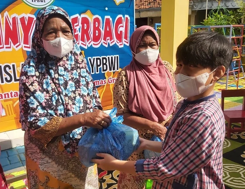SD Mugeb Gelar Baksos di TK Bakti 3