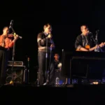 Ketika Mantan Rektor dan Penggantinya Nge-Rock, Suasana Malam Pun Pecah