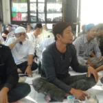 Kayak Mancing Saja, Jamaah di Kedanyang Dapat Ikan Basah Usai Pengajian Ahad Pagi