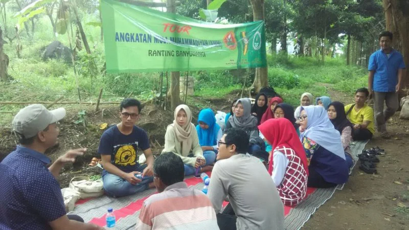 Baru Dibentuk, AMM Ranting Banyuwangi Dikader Dua Pimpinan Majelis PDM di Puncak Gunung