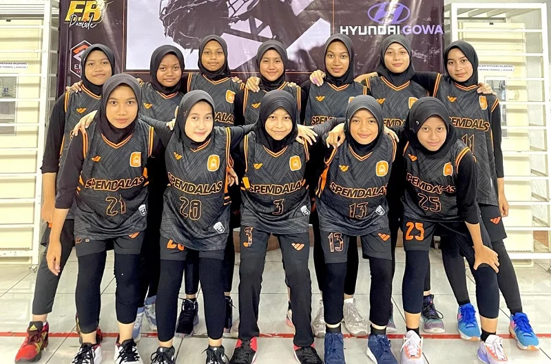 Basket Putri Spemdalas Juara I EBC