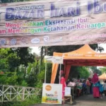 Ada Bazar Hari Ibu di Kaki Gunung Bromo