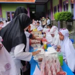 Es Cantik Manis Hadir di Market Day MIM 1 Pare