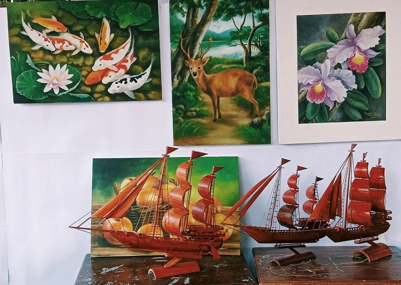 Smamda Bawean Gelar Bazar Karya Siswa di HUT RI