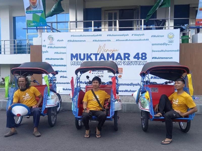 Becak Listrik Layani Tamu Muktamar Jalan-Jalan ke De Tjolomadoe