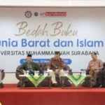 Benturan Islam dan Dunia Barat Dikupas dalam Bedah Buku di UMSurabaya