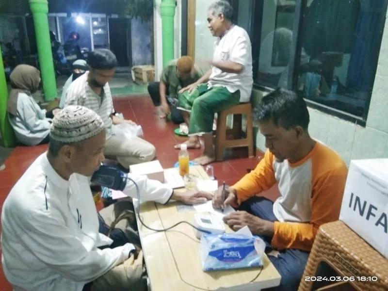 Baksos Tibbun Nabawi PCM Lakarsantri, Sehat Sambut Ramadhan