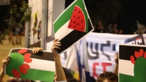 Emoticon Semangka Ramaikan Perang Palestina-Israel