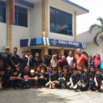 Di Radio Suara Surabaya, Puluhan ‘Singa’ Panti Asuhan Muhammadiyah Belajar Menyaring Berita Hoax