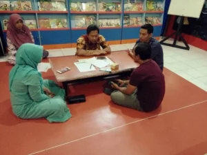 Dua Sekolah Kota-Desa Gelar Baksos Bersama Idul Kurban