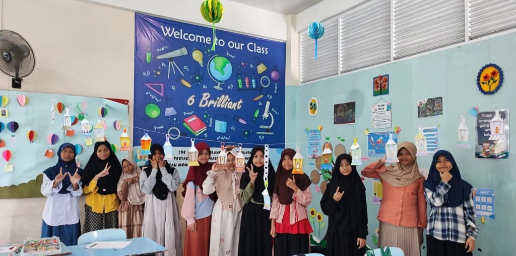 Siswa Berlian School Bikin Goals Unik di Momen Ini