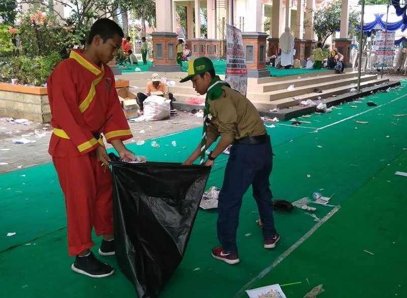 Pesta Bubar, Anak Pandu HW dan Tapak Suci Langsung Lakukan Ini