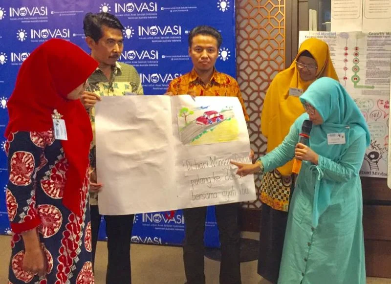 Dengan Big Book seperti Ini Anak Kecil Lebih Mudah Membaca