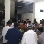 Bukber Masjid Al Falah Jalen, 100 Porsi Soto Ayam Habis