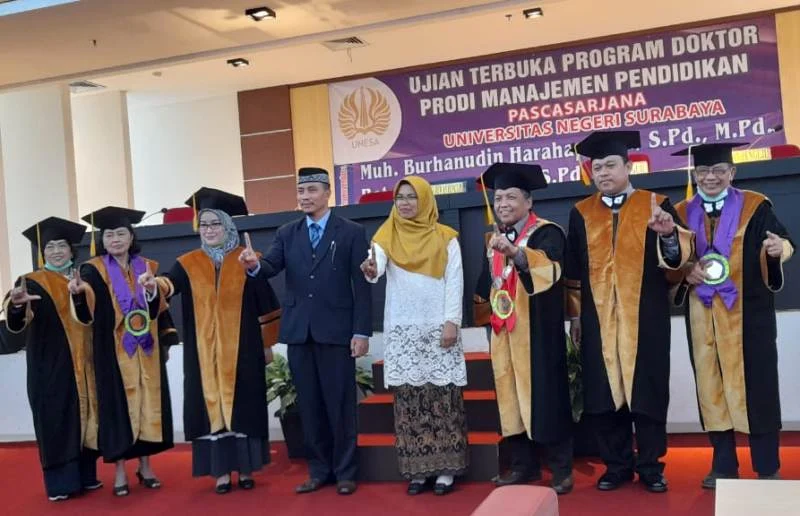 Kepala SD Muhita Jadi Doktor, Begini Disertasinya