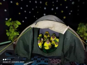 Fun Camp di Sekolah Ini Bisa Bermalam di Siang Hari