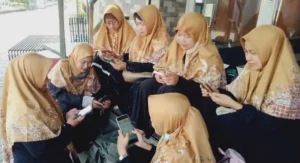 Praktik Canva sambil Promosi Sekolah