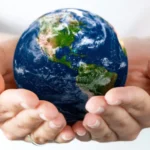 Jangan Genggam Dunia, Cintailah Sekadarnya