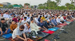 Jamaah Idul Fitri GKB Convex Diajak Jadi Selebritas Langit