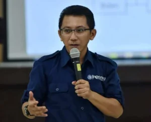 Cerita Dokter Corona Rintawan Terpaksa Selamatkan 1 dari 3 Pasien Covid