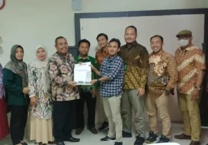 Desain Komunikasi Visual, Prodi Baru UM Surabaya