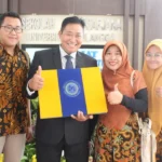 Sholihin Resmi Doktor ke-32 PSDM Unair, Spiritualitas Ihsani Itu Mencipta Manusia Baik