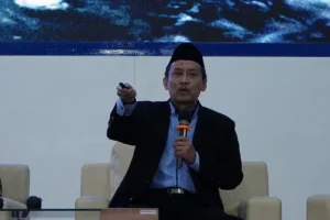 Gus Pur: Sekolah Muhammadiyah Harus Punya Teleskop