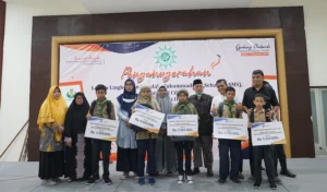 Lazismu Gresik Pertemukan Orangtua Asuh dengan Anak Asuhnya