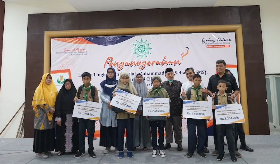 Lazismu Gresik Pertemukan Orangtua Asuh dengan Anak Asuhnya