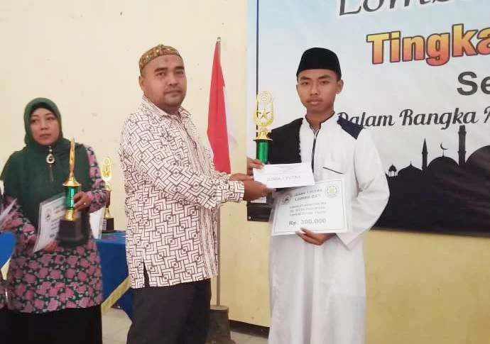 Dua Santri SPEAM Rebut Juara  Lomba Dai Se-Kota Pasuruan