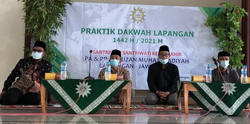 Santri Al Mizan Praktik Dakwah ke PRM