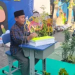 Dalang Cilik Meriahkan Halal Bihalal SD Ikrom