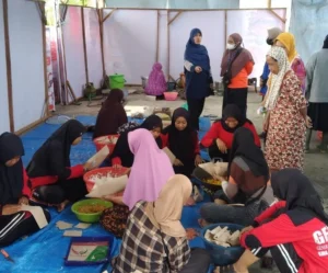 Banjir Cerme dan Menganti, Aisyiyah Bikin Dapur Umum