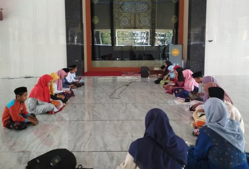 Tausiyah Imam Masjid Ini Mengagetkan Peserta Tadarus