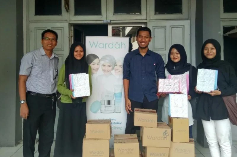 3 Universitas Muhammadiyah di Jatim Terima Program Beasiswa Entrepreneurship dari Wardah Kosmetik