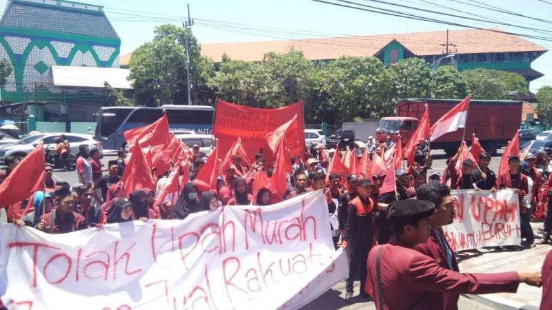 IMM Demonstrasi Tuntut Aset Negara Dikelola untuk Kesejahteraan Rakyat Bukan Asing