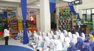 Outdoor Learning ke Perpustakaan Daerah untuk Kuatkan Budaya Literasi