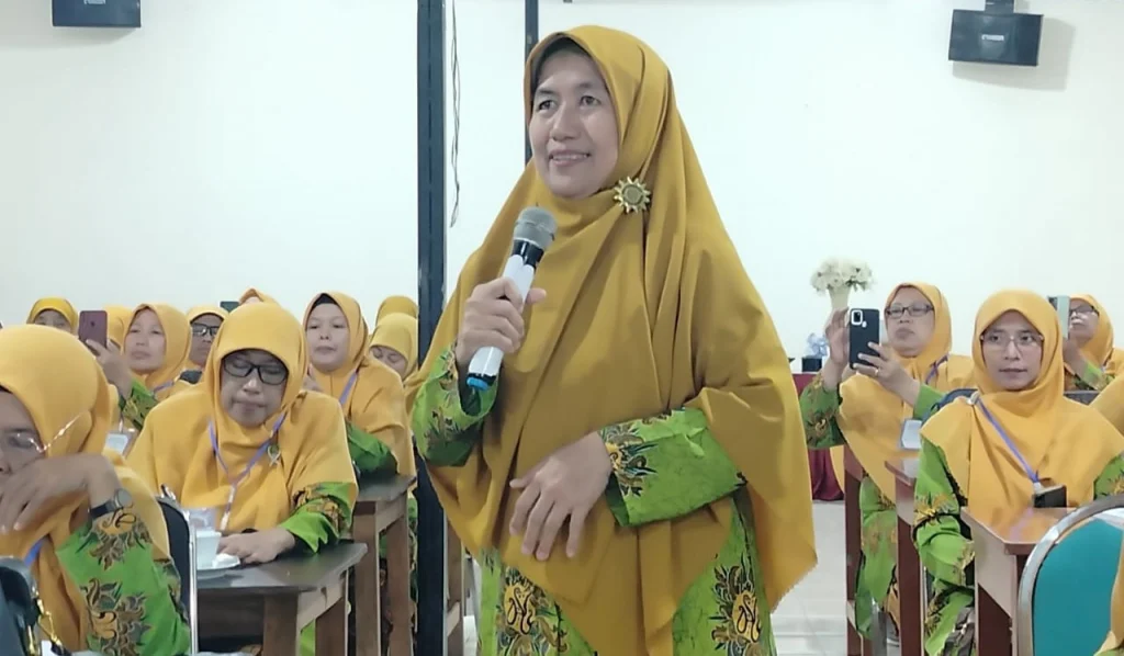 Baitul Arqom PCA Paciran, Diana Mufidati Sampaikan Hal Penting