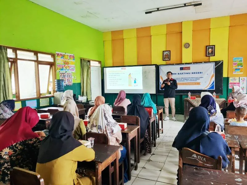 Digital Parenting, Mahasiswa UMM Beri Lima Tips Literasi