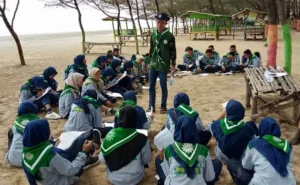 Sesi Pelatihan Menulis, Pandu HW Diminta Membuat Berita