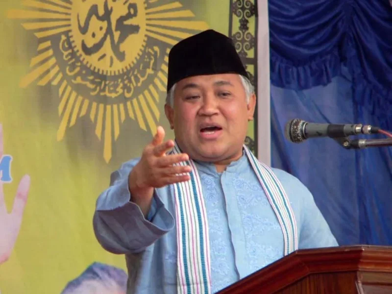 Khutbah Idul Fitri Prof Dr M. Din Syamsuddin, Mendaki Jalan Ketakwaan