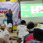 Siswa SD Kreatif Belajar dengan Dokter Spesialis Paru